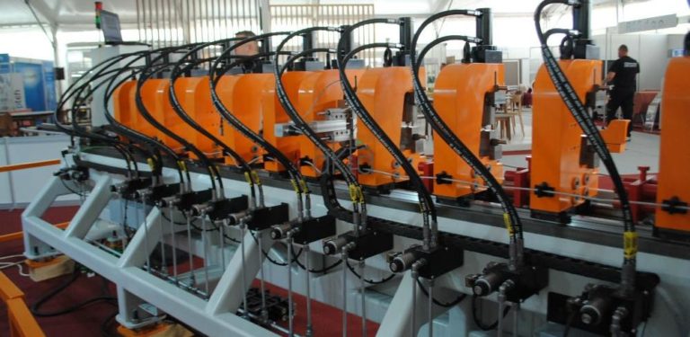 Bh. pamet iz Jelaha za njemačku privredu proizvela  PLC hidrauličnu presu