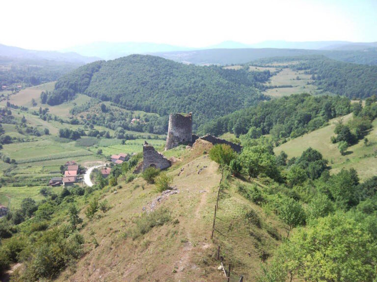 Historija i ruševine tvrđave Orašac u Bihaću
