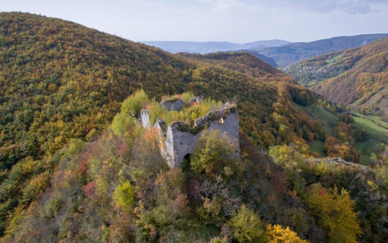 Tvrđava Komotin – skriveno blago Bosanskog srednjovjekovlja